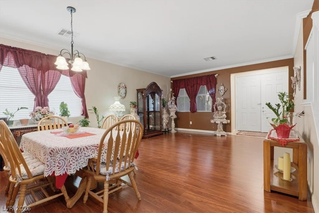 6120 Silken Saddle, North Las Vegas, NV 89031