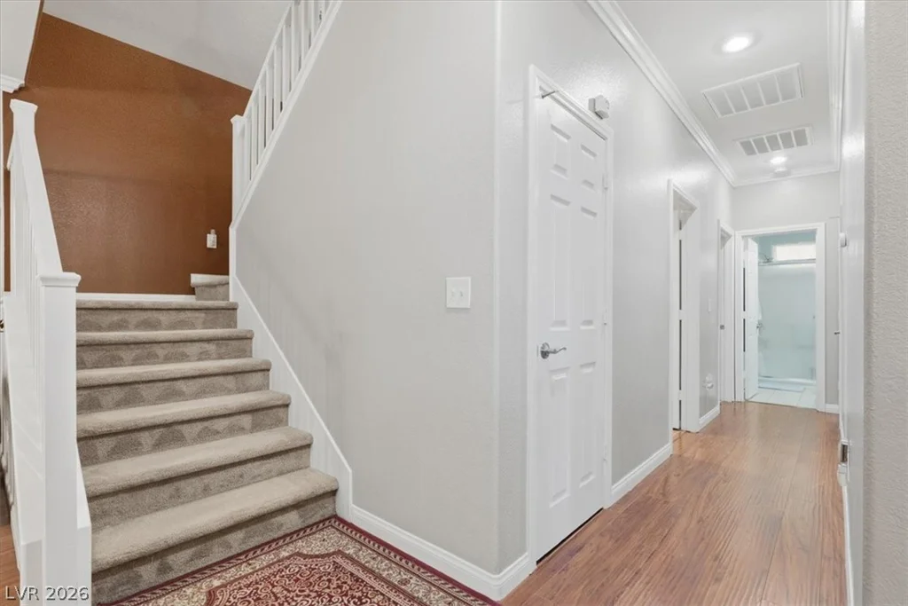6120 Silken Saddle, North Las Vegas, NV 89031