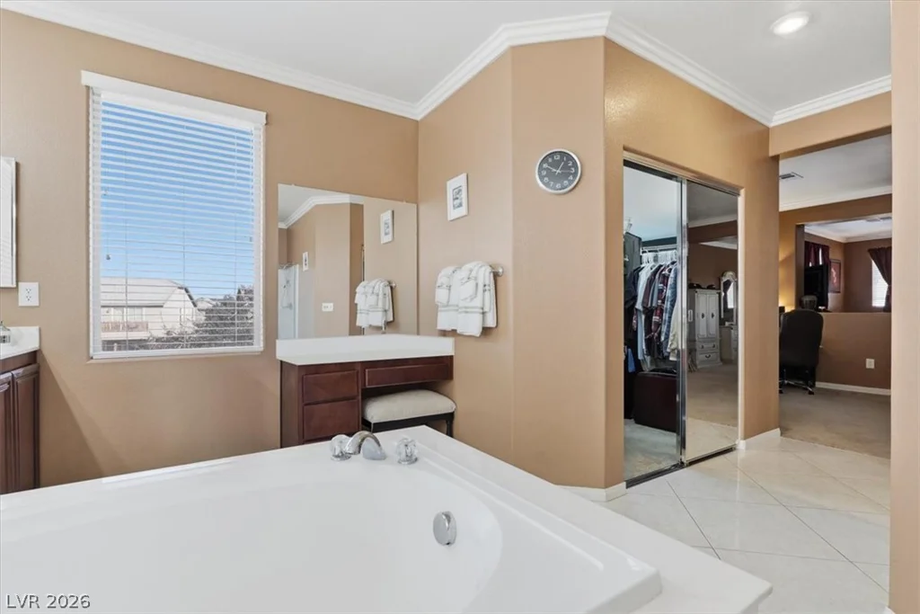 6120 Silken Saddle, North Las Vegas, NV 89031