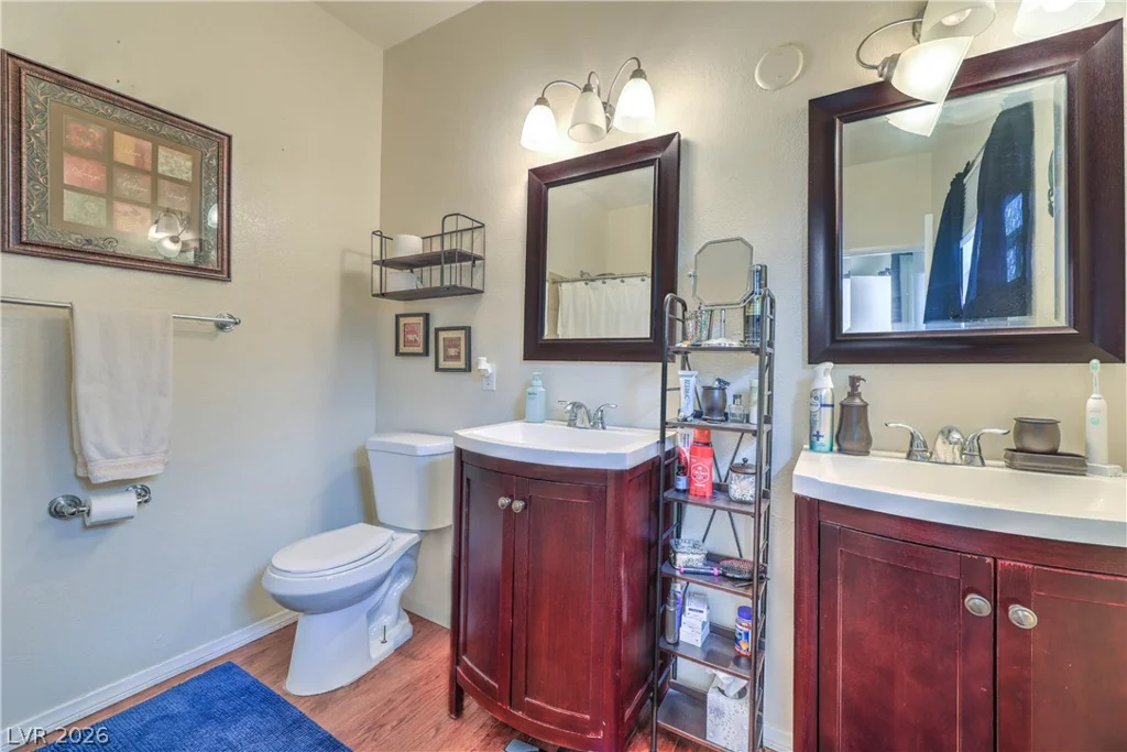 5415 Harmon, Las Vegas, NV 89103
