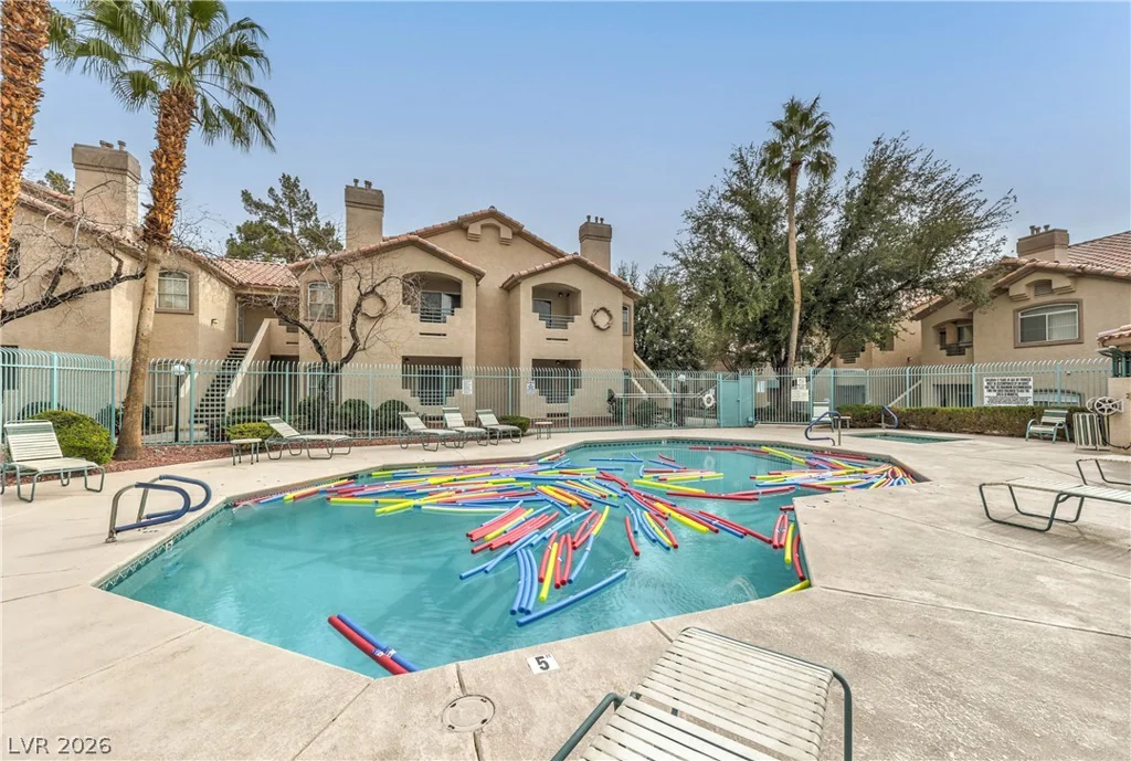 5415 Harmon, Las Vegas, NV 89103