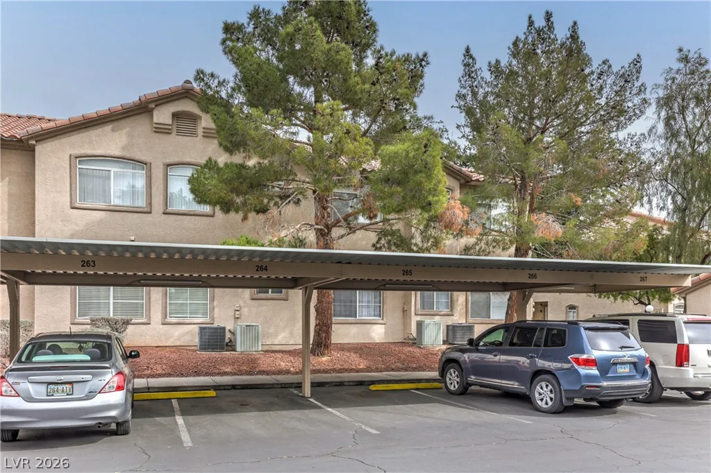 5415 Harmon, Las Vegas, NV 89103