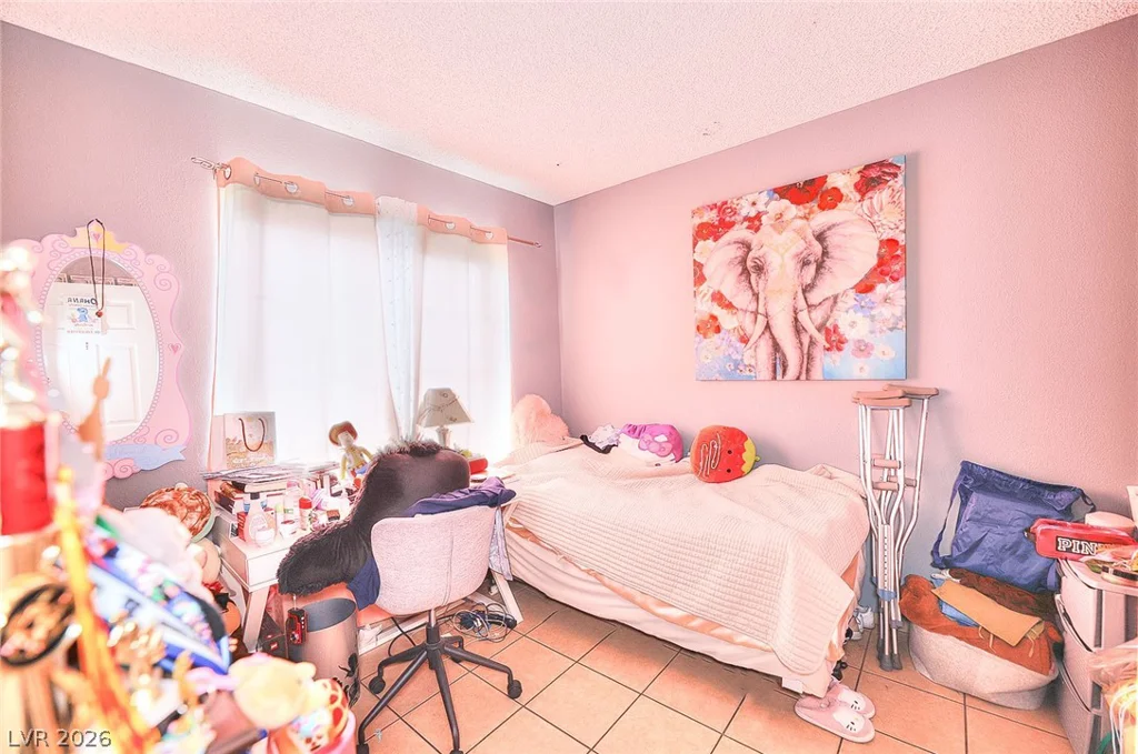 1500 Hialeah, Las Vegas, NV 89119