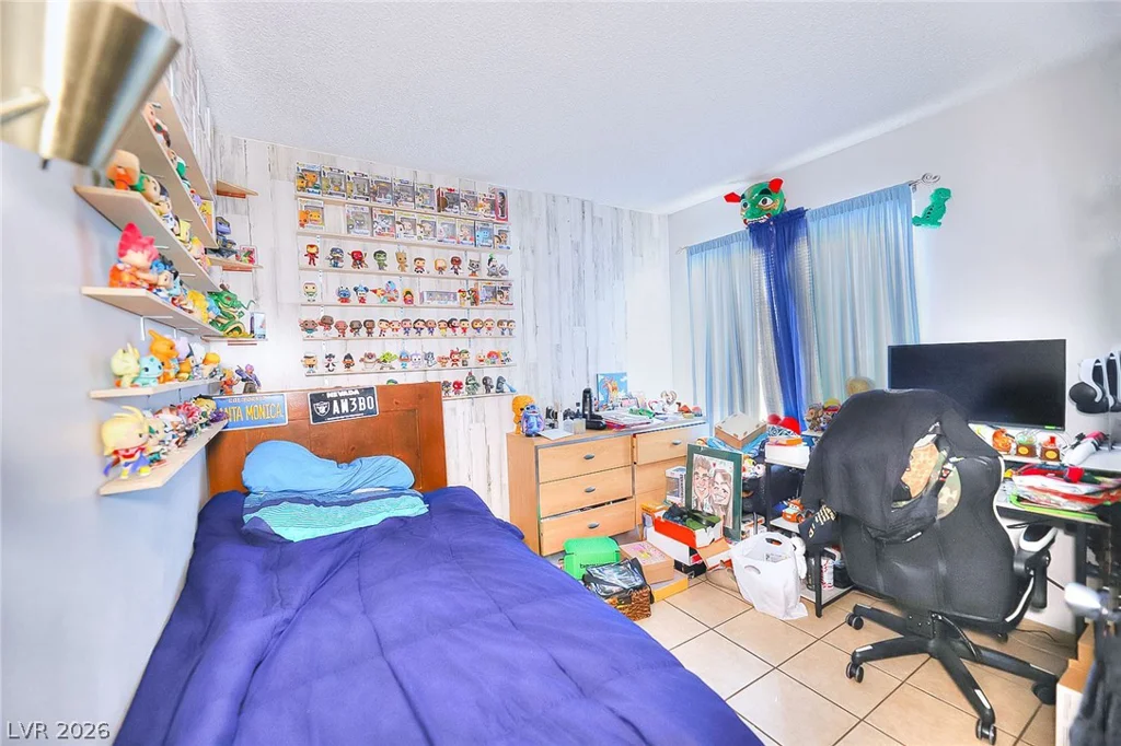 1500 Hialeah, Las Vegas, NV 89119