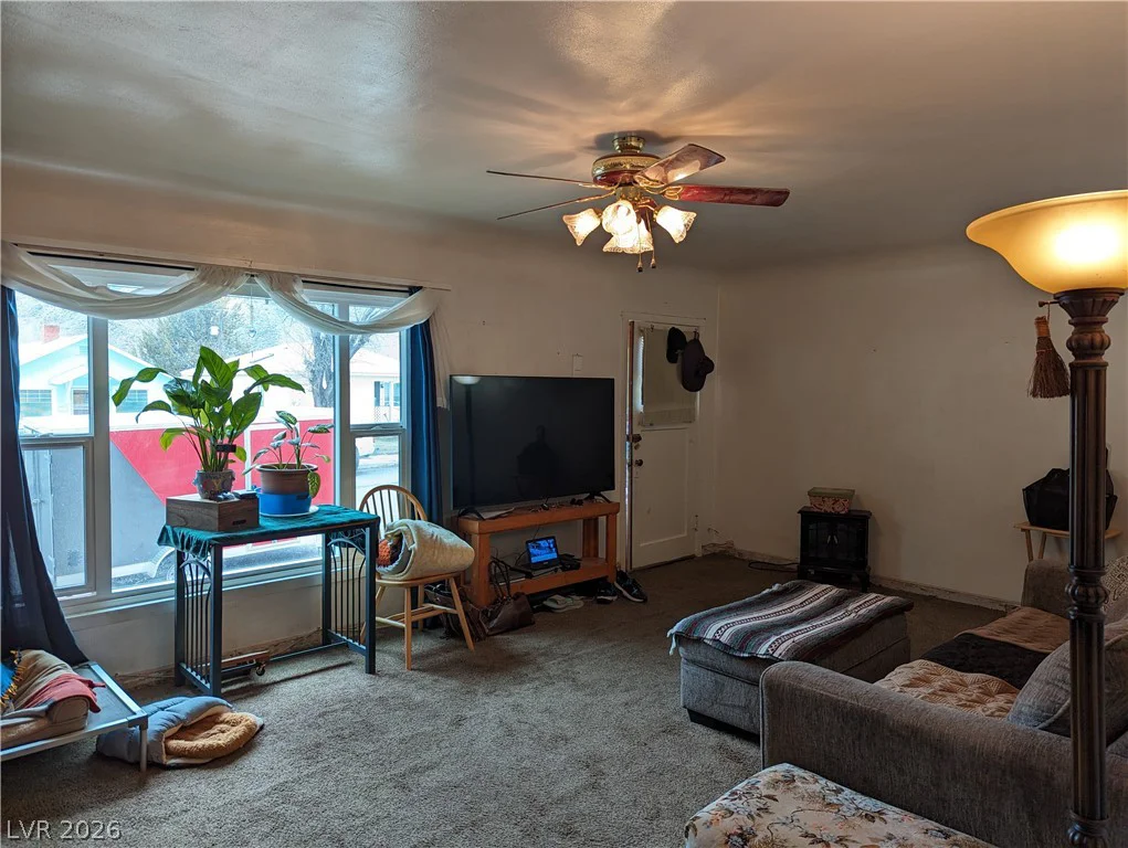 561 Main, Caliente, NV 89008