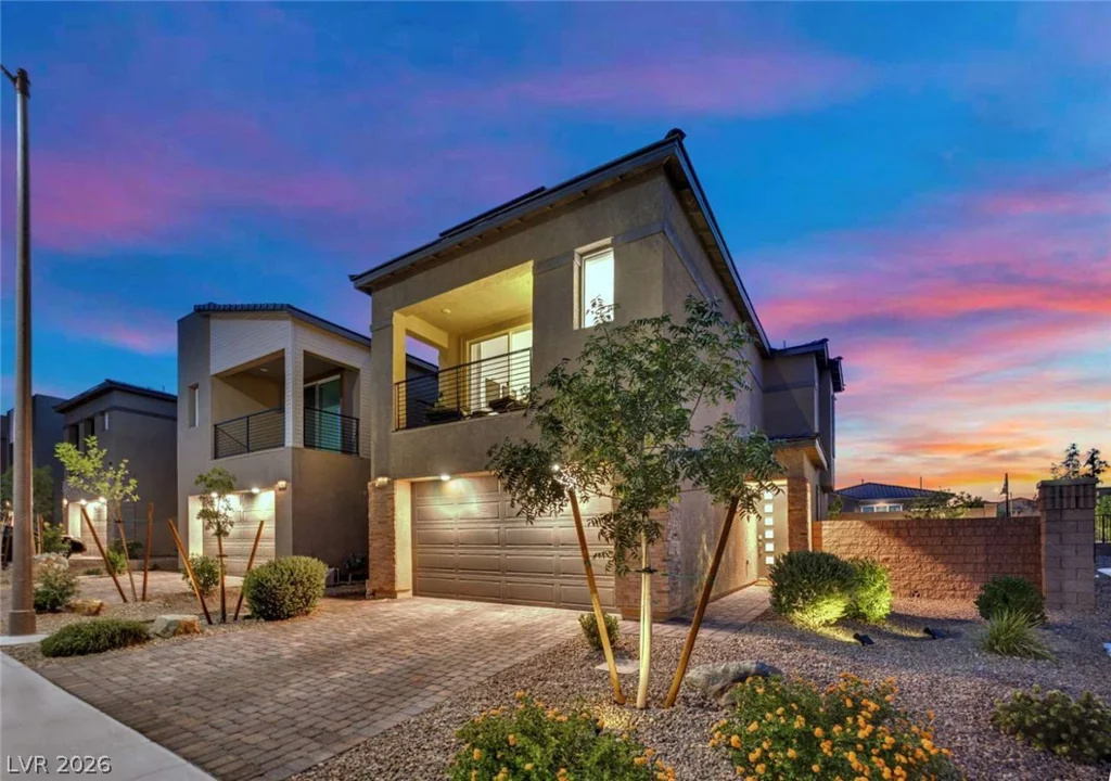 8907 Roadrunner Ravine, Las Vegas, NV 89166