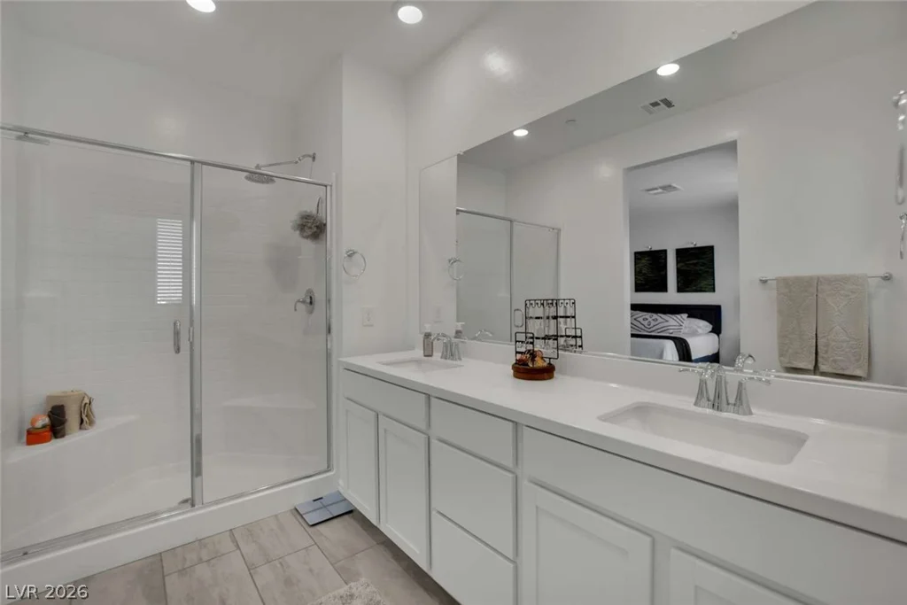 8907 Roadrunner Ravine, Las Vegas, NV 89166