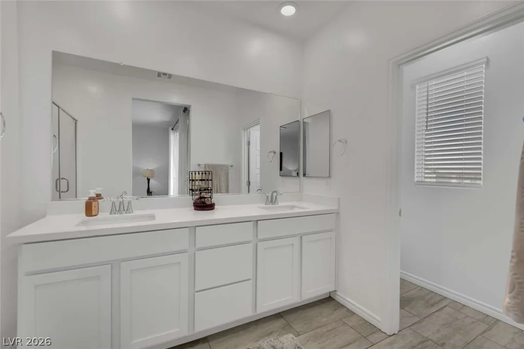 8907 Roadrunner Ravine, Las Vegas, NV 89166