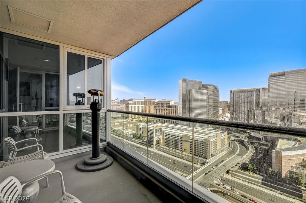 4525 Dean Martin, Las Vegas, NV 89103