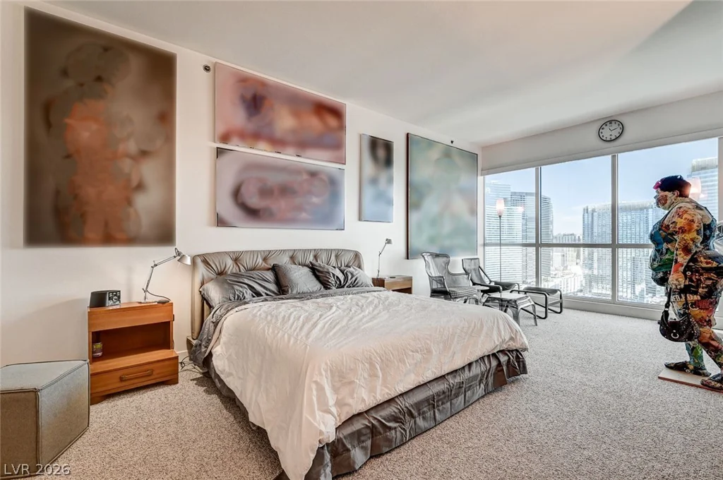 4525 Dean Martin, Las Vegas, NV 89103