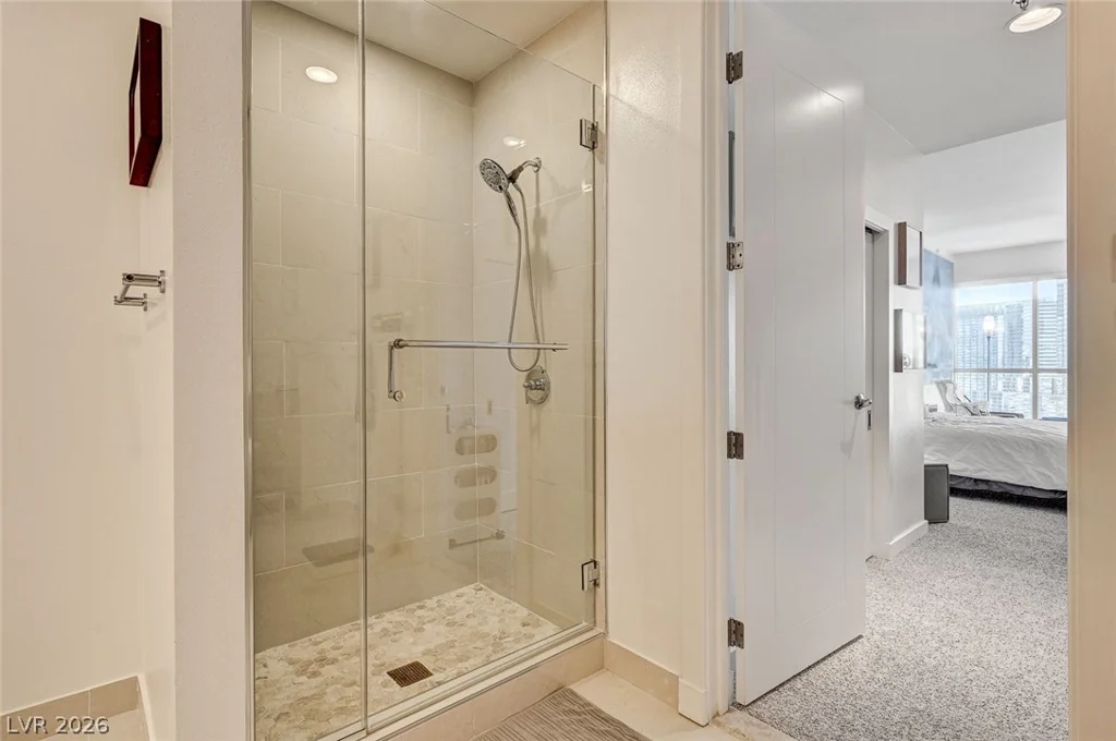 4525 Dean Martin, Las Vegas, NV 89103
