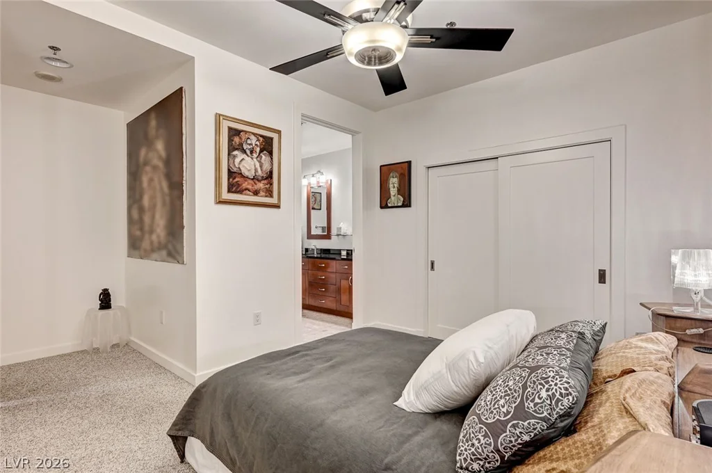 4525 Dean Martin, Las Vegas, NV 89103
