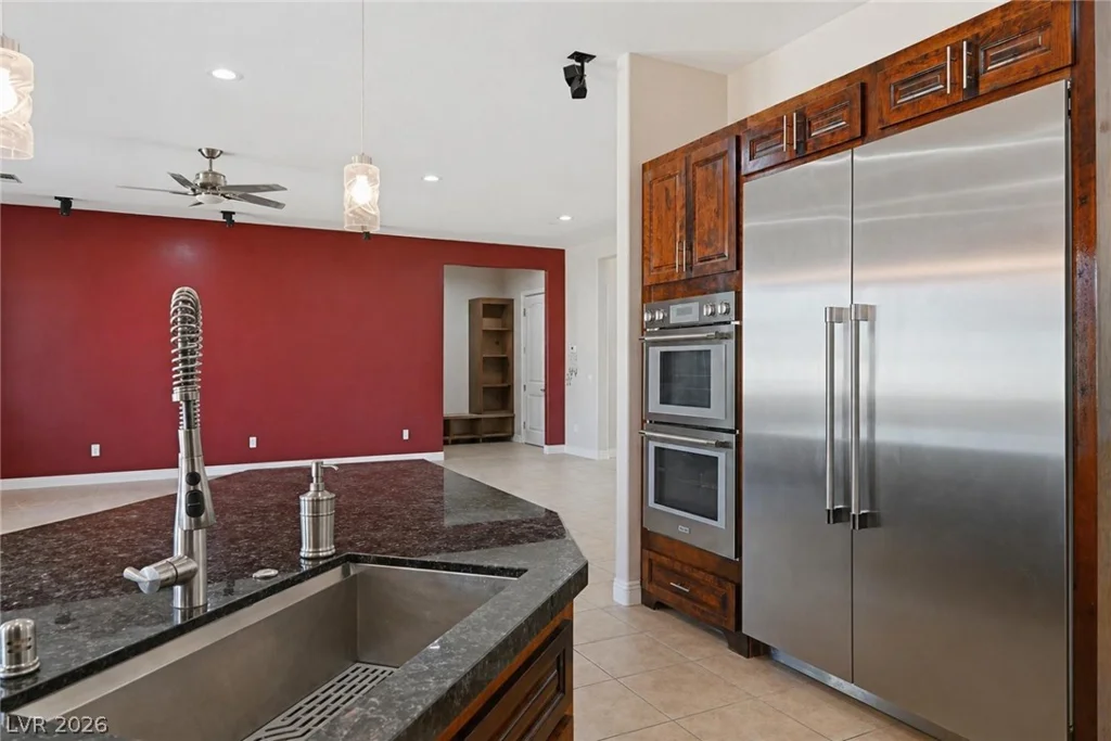 1560 Sundown, Henderson, NV 89002