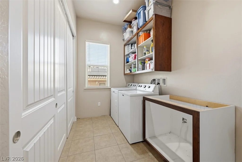 1560 Sundown, Henderson, NV 89002