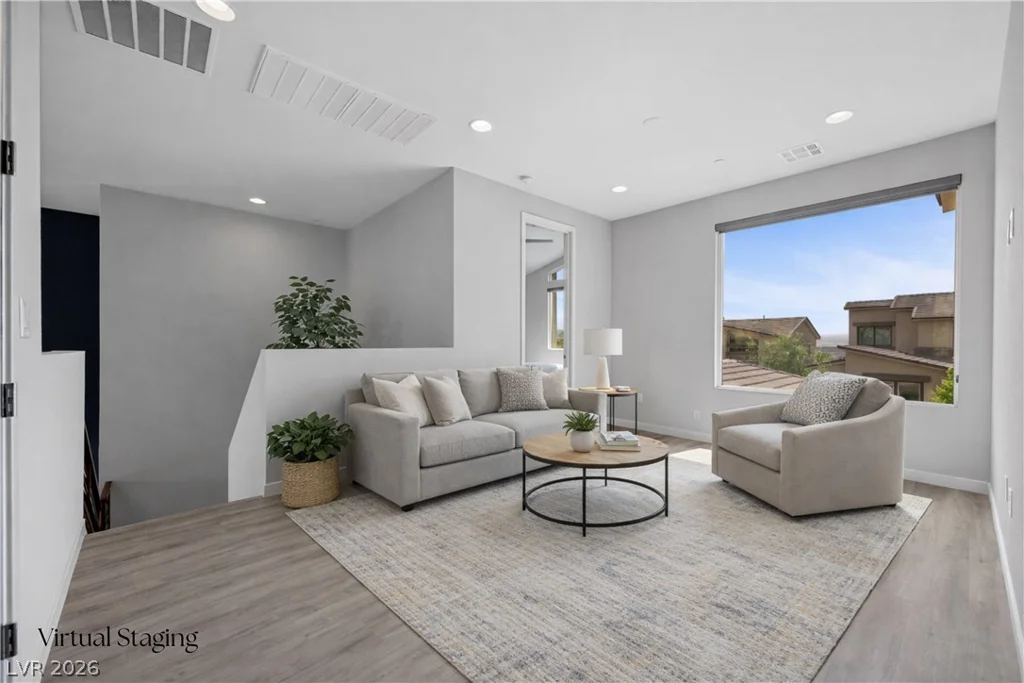 28 Vista Outlook, Henderson, NV 89011