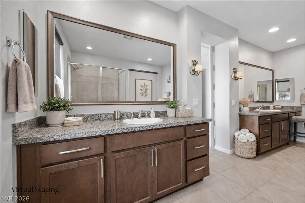 28 Vista Outlook, Henderson, NV 89011
