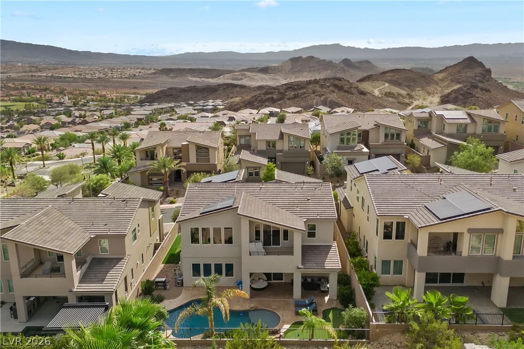 28 Vista Outlook, Henderson, NV 89011