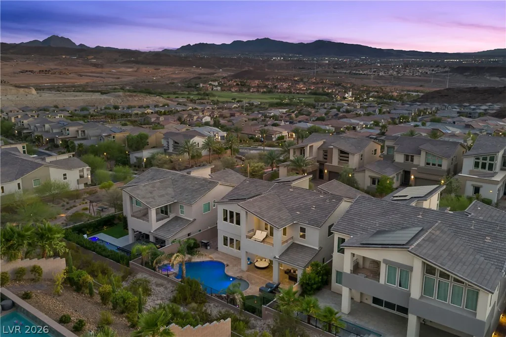 28 Vista Outlook, Henderson, NV 89011