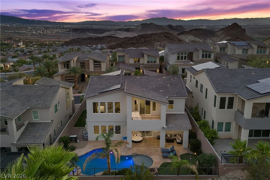 28 Vista Outlook, Henderson, NV 89011