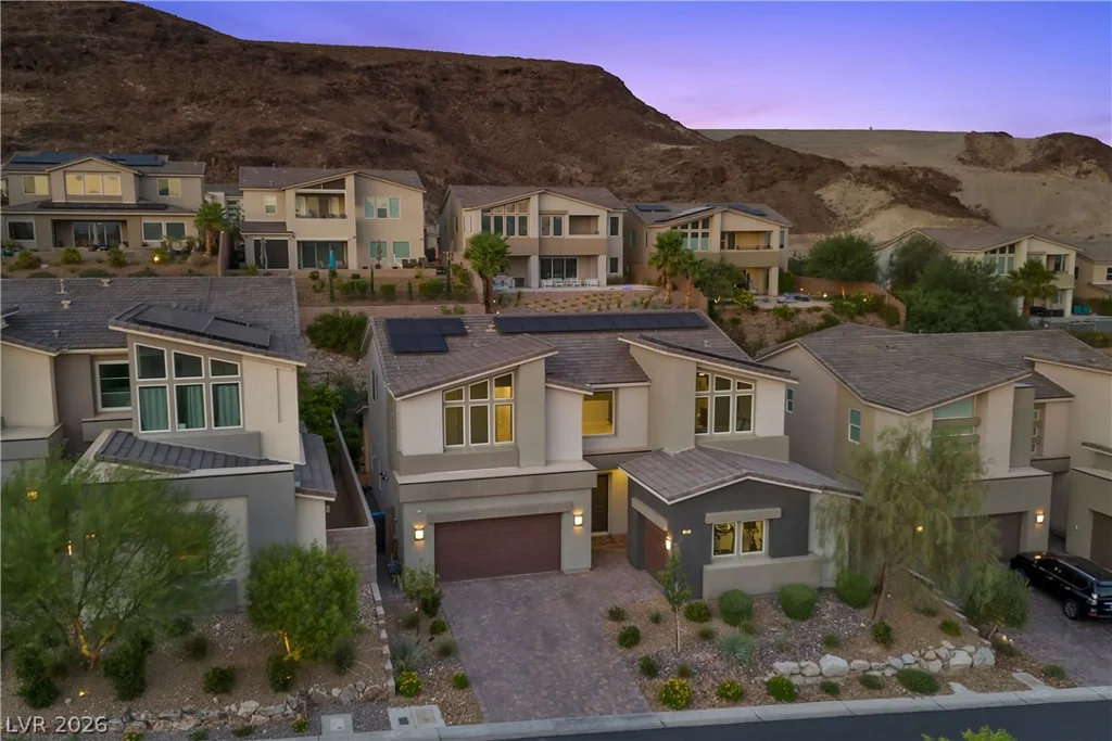 28 Vista Outlook, Henderson, NV 89011