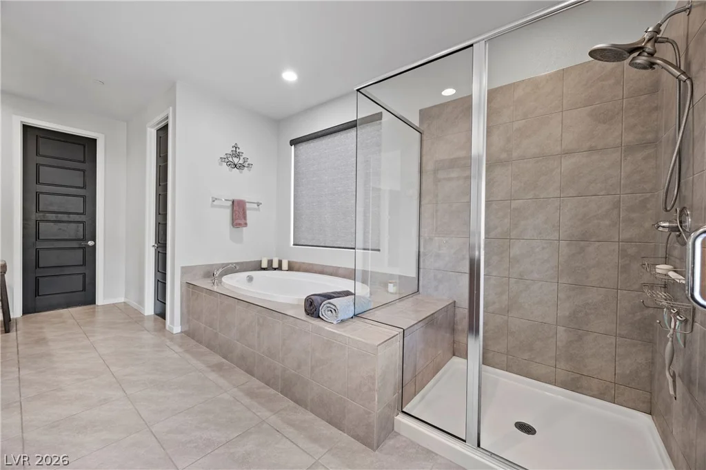 28 Vista Outlook, Henderson, NV 89011