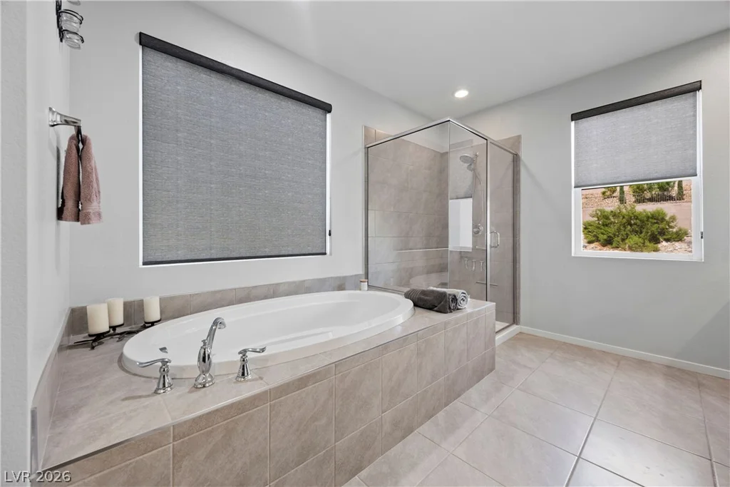 28 Vista Outlook, Henderson, NV 89011