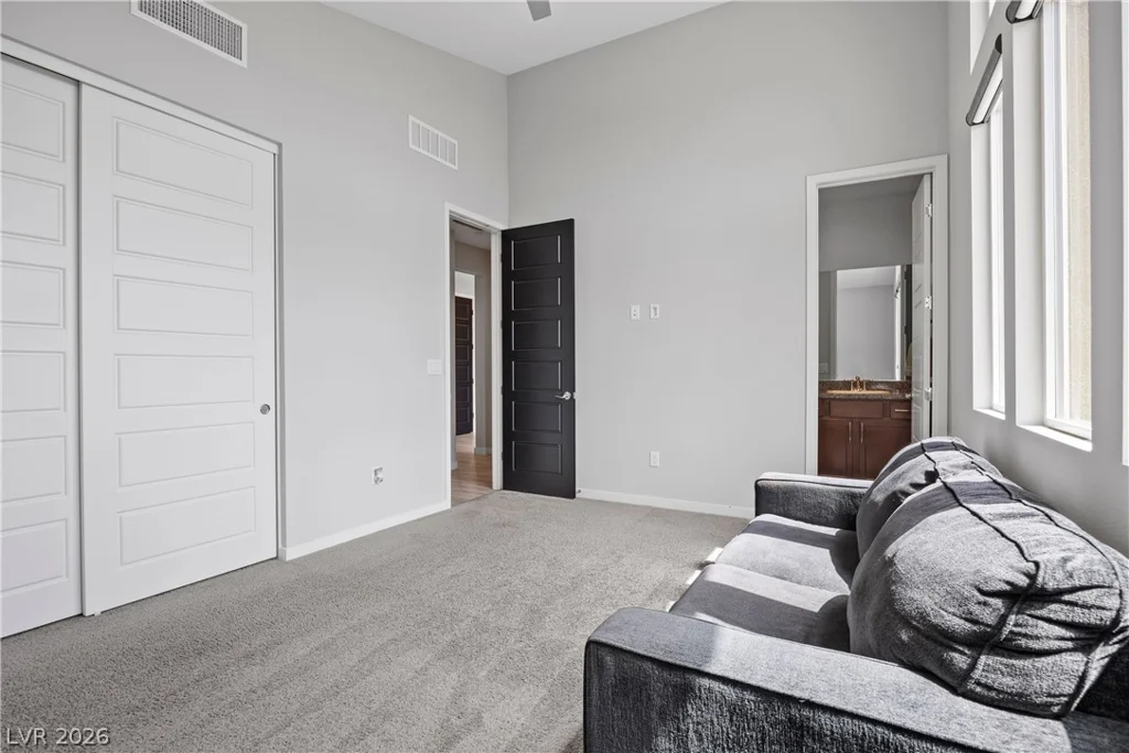 28 Vista Outlook, Henderson, NV 89011