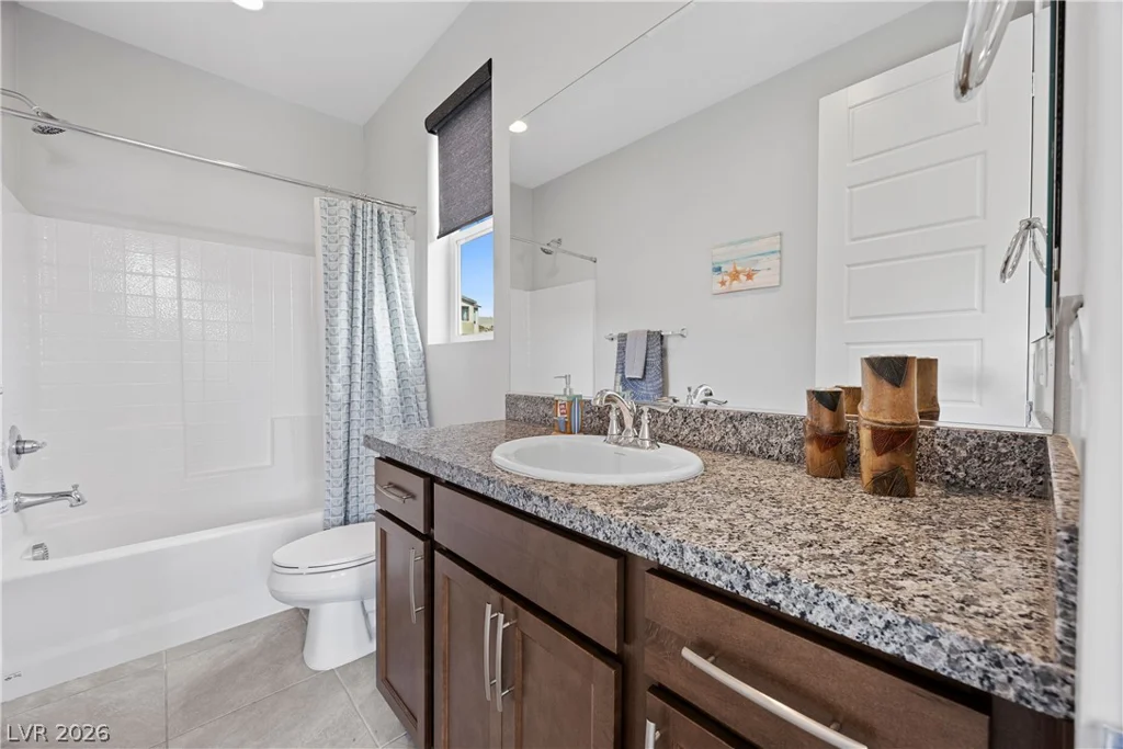 28 Vista Outlook, Henderson, NV 89011