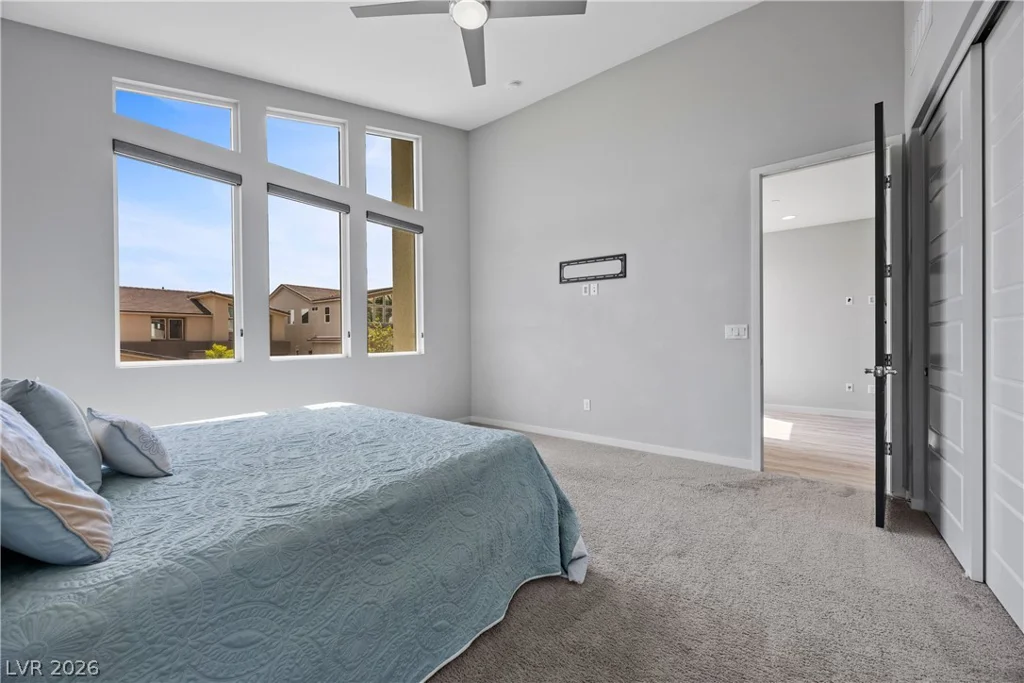 28 Vista Outlook, Henderson, NV 89011
