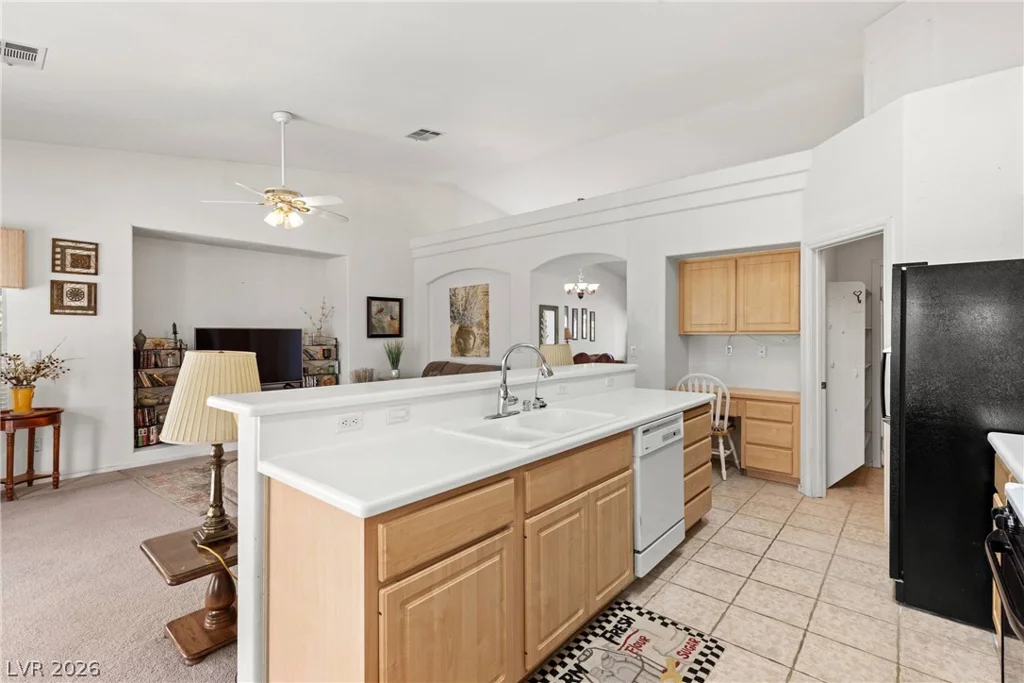 4261 Flaming Ridge, Las Vegas, NV 89147