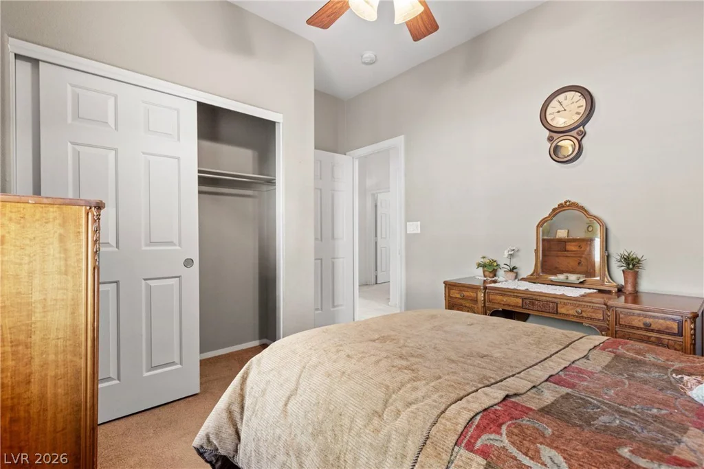 4261 Flaming Ridge, Las Vegas, NV 89147