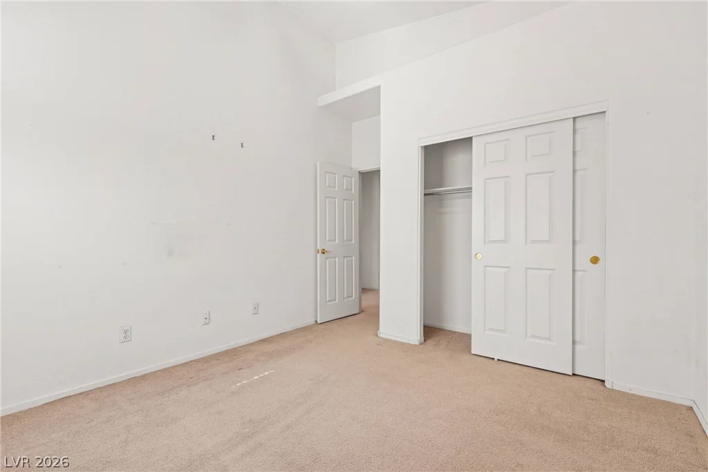 4261 Flaming Ridge, Las Vegas, NV 89147