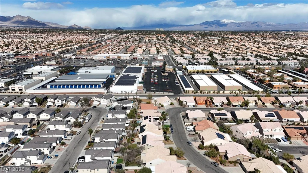 4261 Flaming Ridge, Las Vegas, NV 89147
