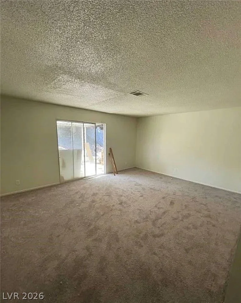 3955 Ventura, Las Vegas, NV 89121