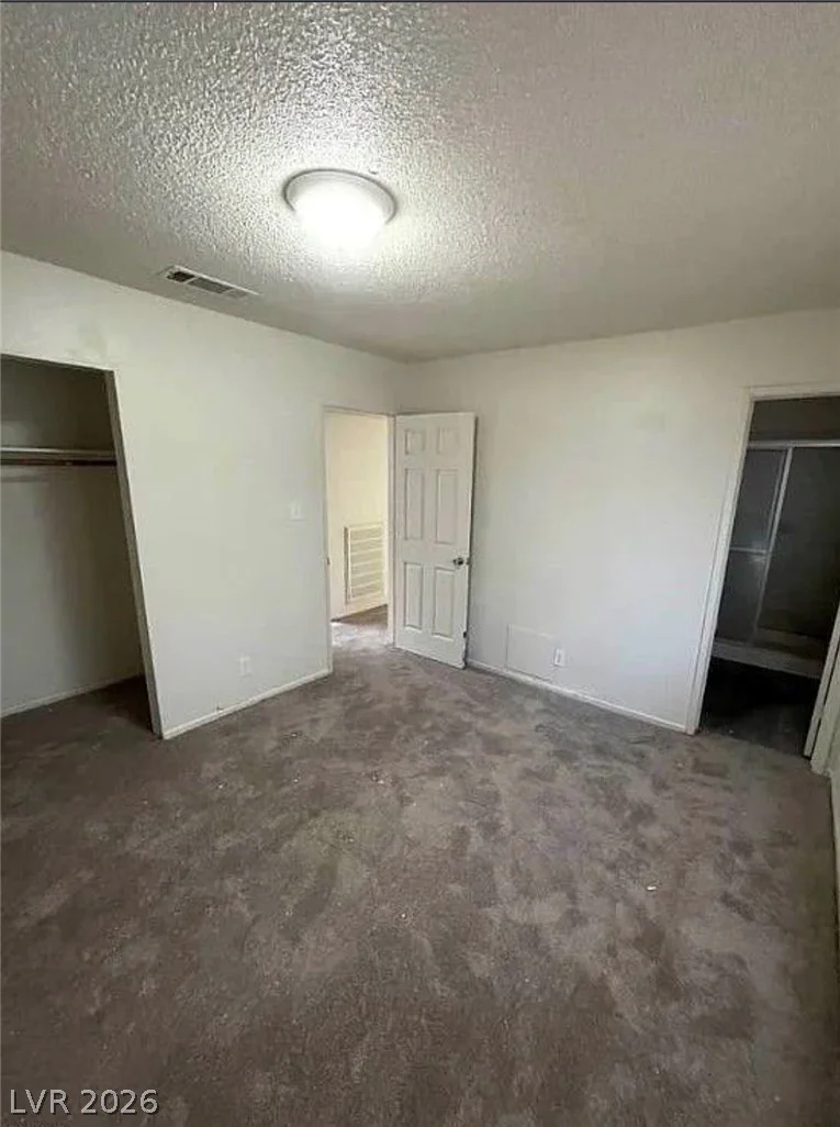 3955 Ventura, Las Vegas, NV 89121