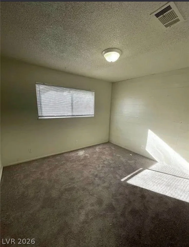 3955 Ventura, Las Vegas, NV 89121
