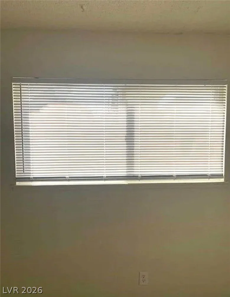3955 Ventura, Las Vegas, NV 89121