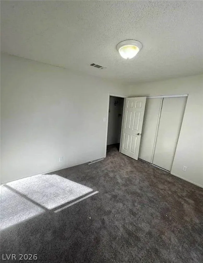 3955 Ventura, Las Vegas, NV 89121