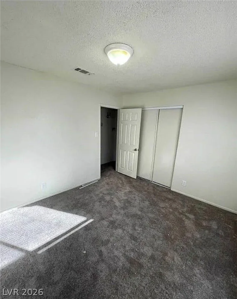 3955 Ventura, Las Vegas, NV 89121