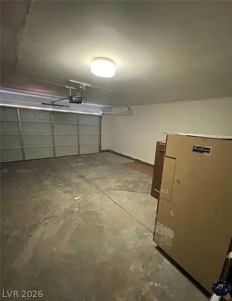 3955 Ventura, Las Vegas, NV 89121