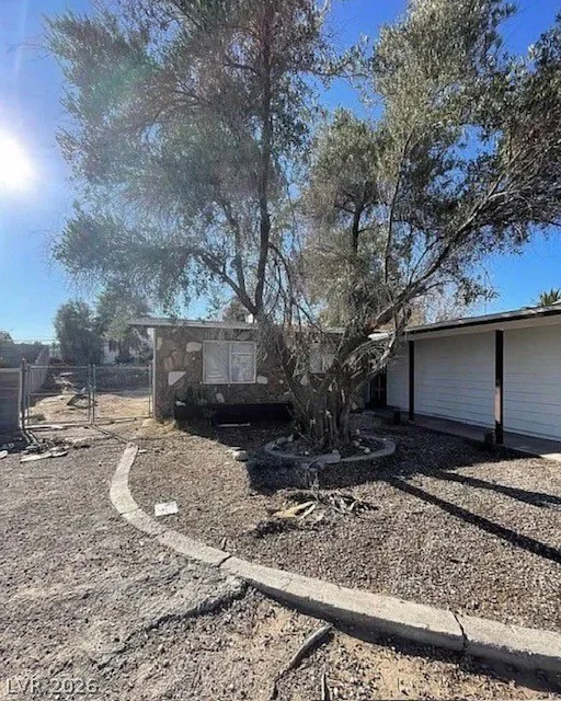 3955 Ventura, Las Vegas, NV 89121