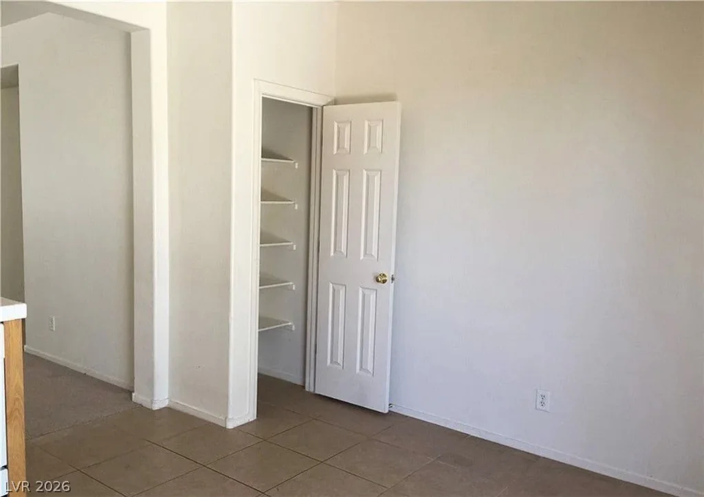 10372 Pink Cloud, Las Vegas, NV 89129