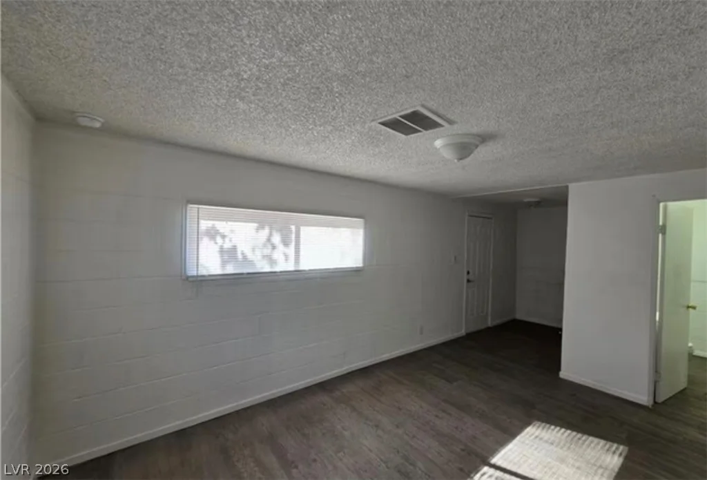 301 Lance, North Las Vegas, NV 89030