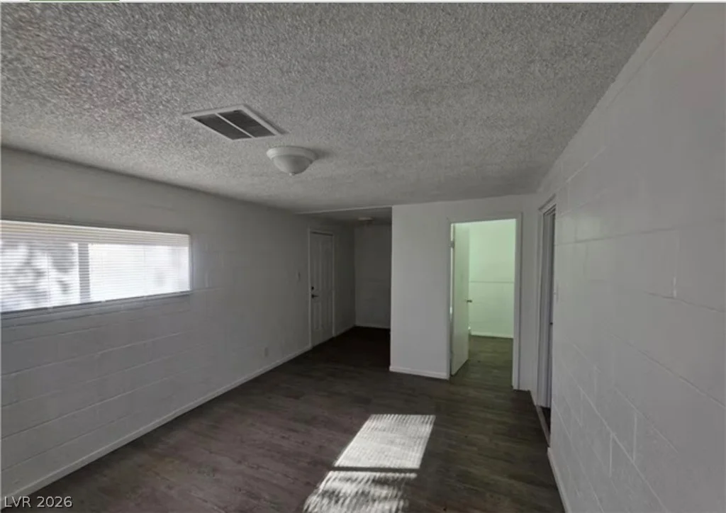 301 Lance, North Las Vegas, NV 89030