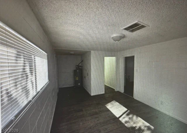 301 Lance, North Las Vegas, NV 89030
