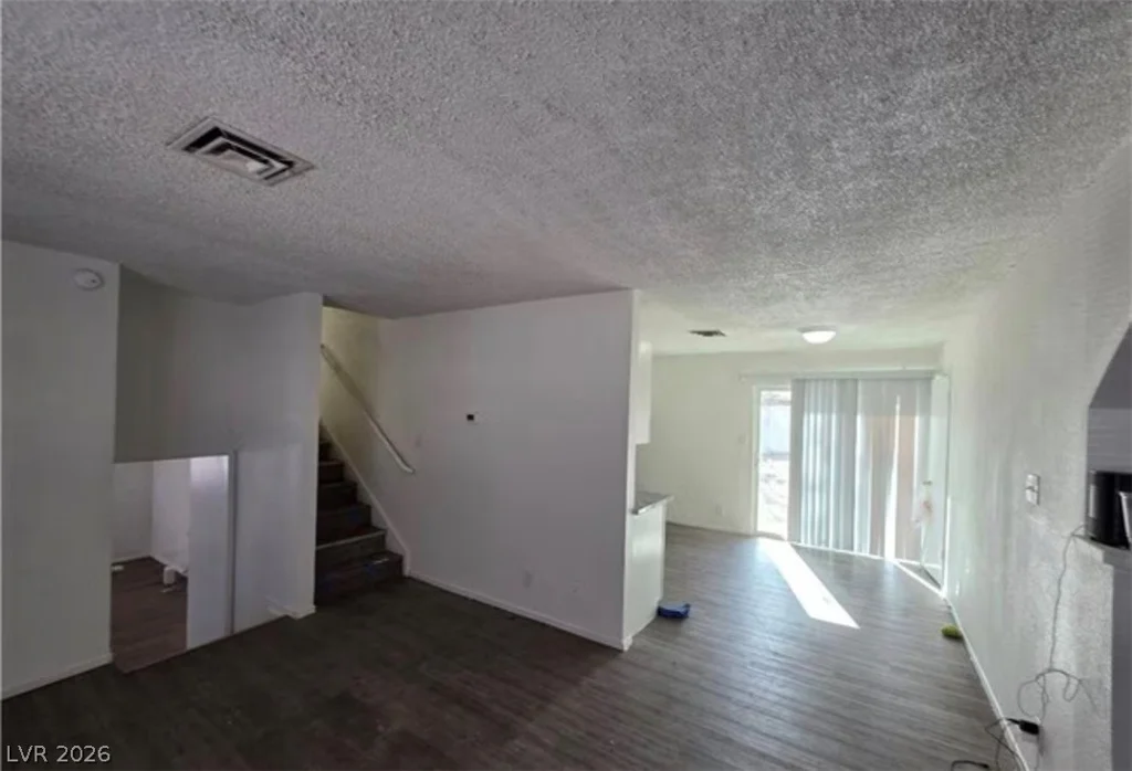 301 Lance, North Las Vegas, NV 89030