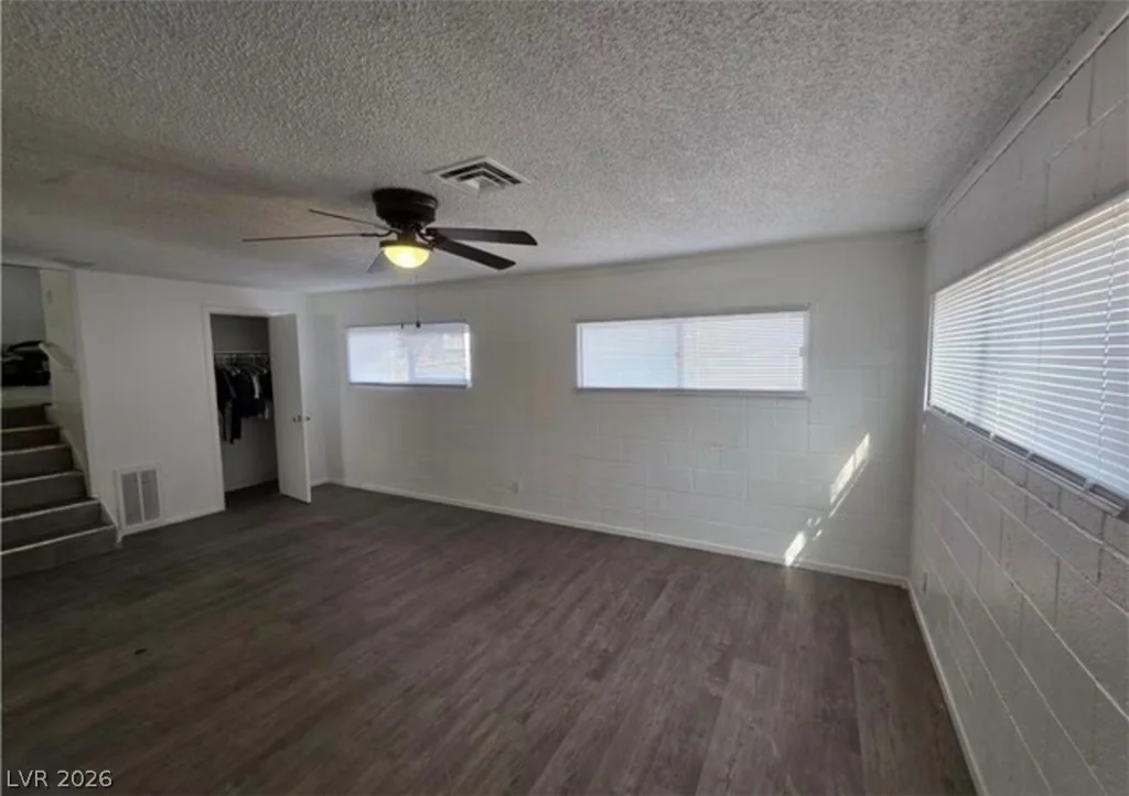 301 Lance, North Las Vegas, NV 89030