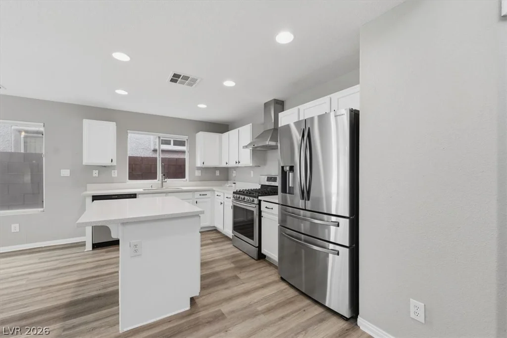 10081 Tenerife, Las Vegas, NV 89178