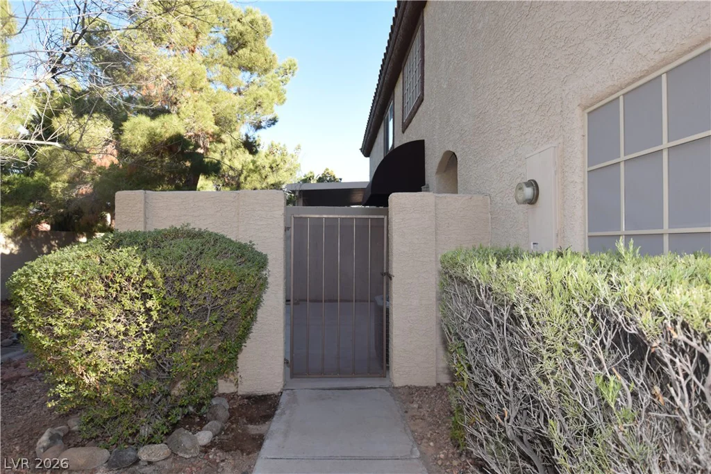 2624 Twin Pines, Henderson, NV 89074
