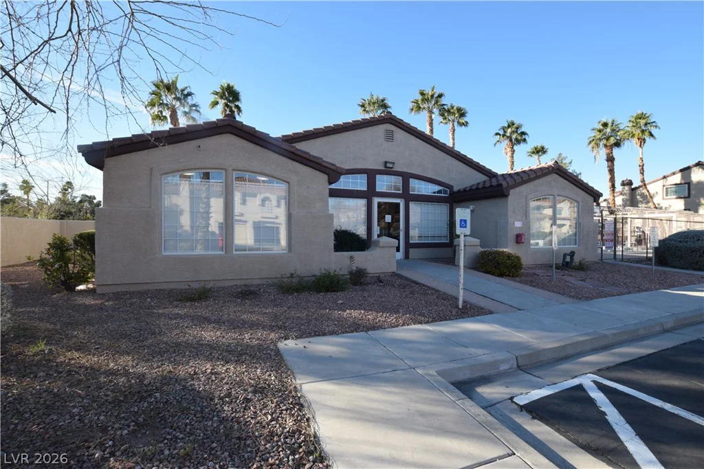 2624 Twin Pines, Henderson, NV 89074